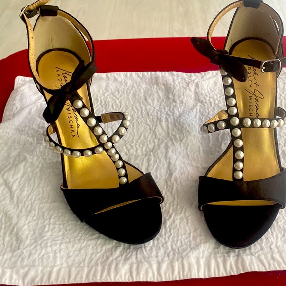 HEELS 👠 by BADGLEY MISCKA - Picture 1 of 7